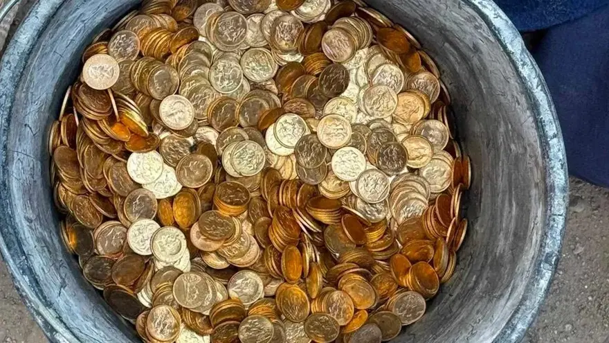 Duvardan yaklaşık 9 milyon euro değerinde altın çıktı 2 Duvardan yaklaşık 9 milyon euro değerinde altın çıktı 2