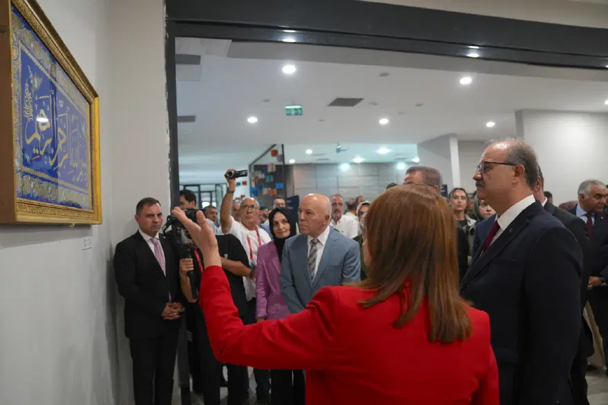 "SANATI, KÜLTÜRÜ VE COŞKUYU HEP BİRLİKTE YAŞAYACAĞIZ" 1 "SANATI, KÜLTÜRÜ VE COŞKUYU HEP BİRLİKTE YAŞAYACAĞIZ" 1