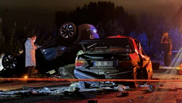 Karaman'da iki otomobil çarpıştı. 1 kişi öldü, 1 kişi yaralandı