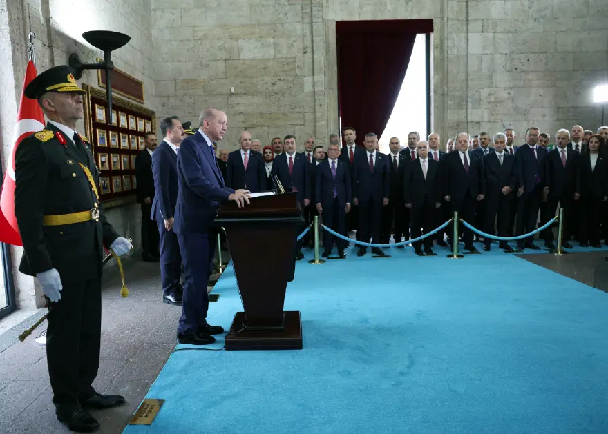"ÜLKEMİZİ VE COĞRAFYAMIZI HEDEF ALAN MENFUR PLANLARA MÜSAADE ETMİYORUZ" 3