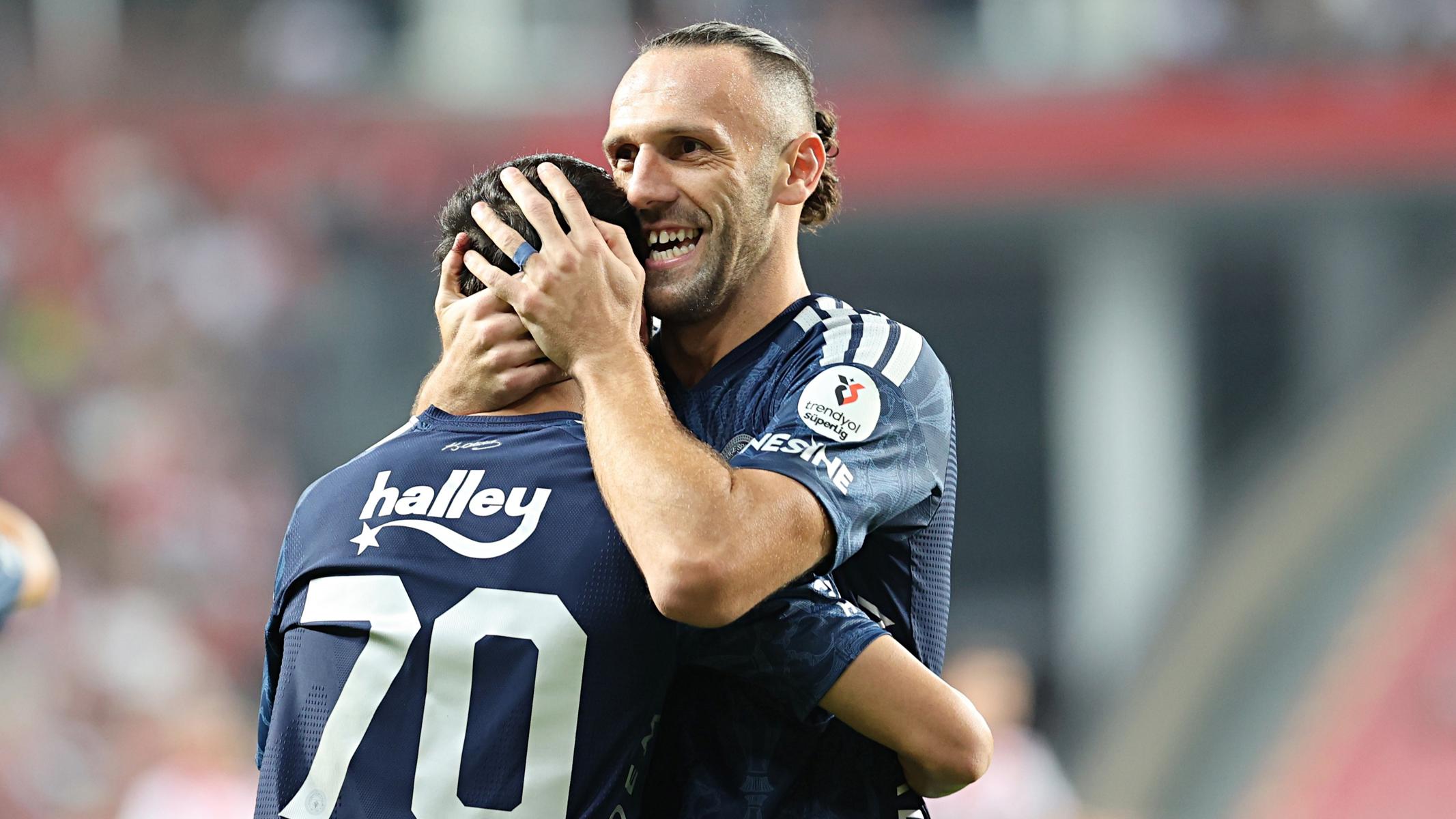 Fenerbahçe, Avrupa dönüşü Samsun'da hata yapmadı ve 3 puanı kaptı