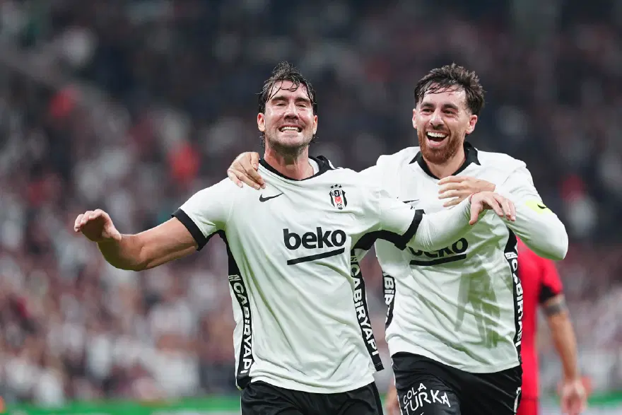 GOMEZ