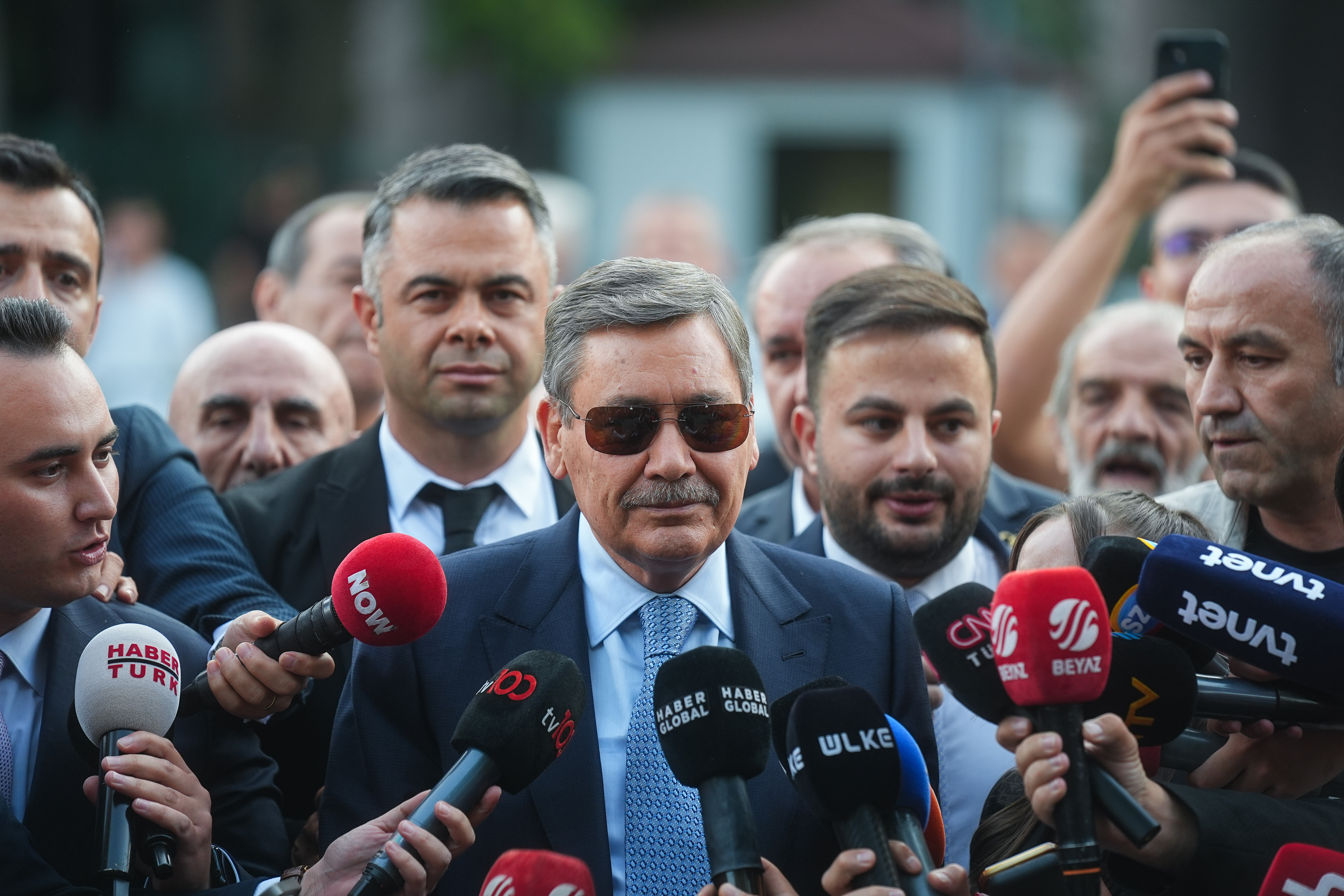 Melih Gökçek ifade verdi. Adliye çıkışı ilk açıklama