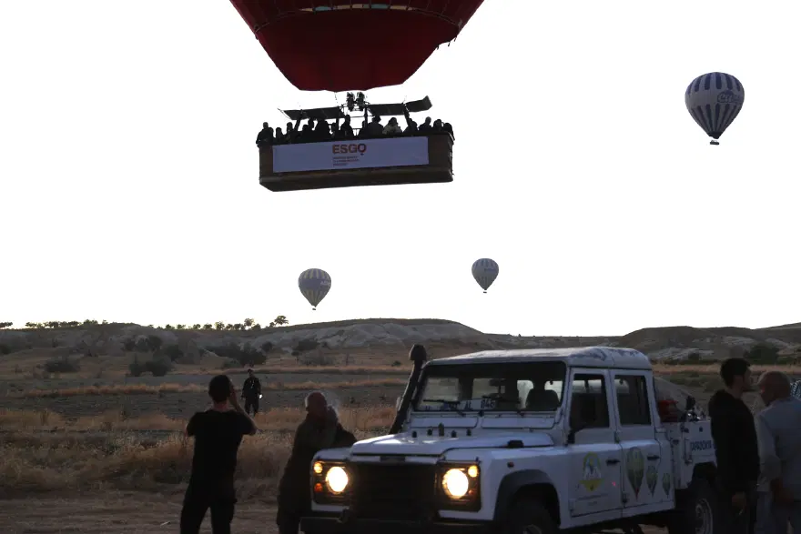 Kapadokya'da kanser farkındalığı için balonlu uçuş 1