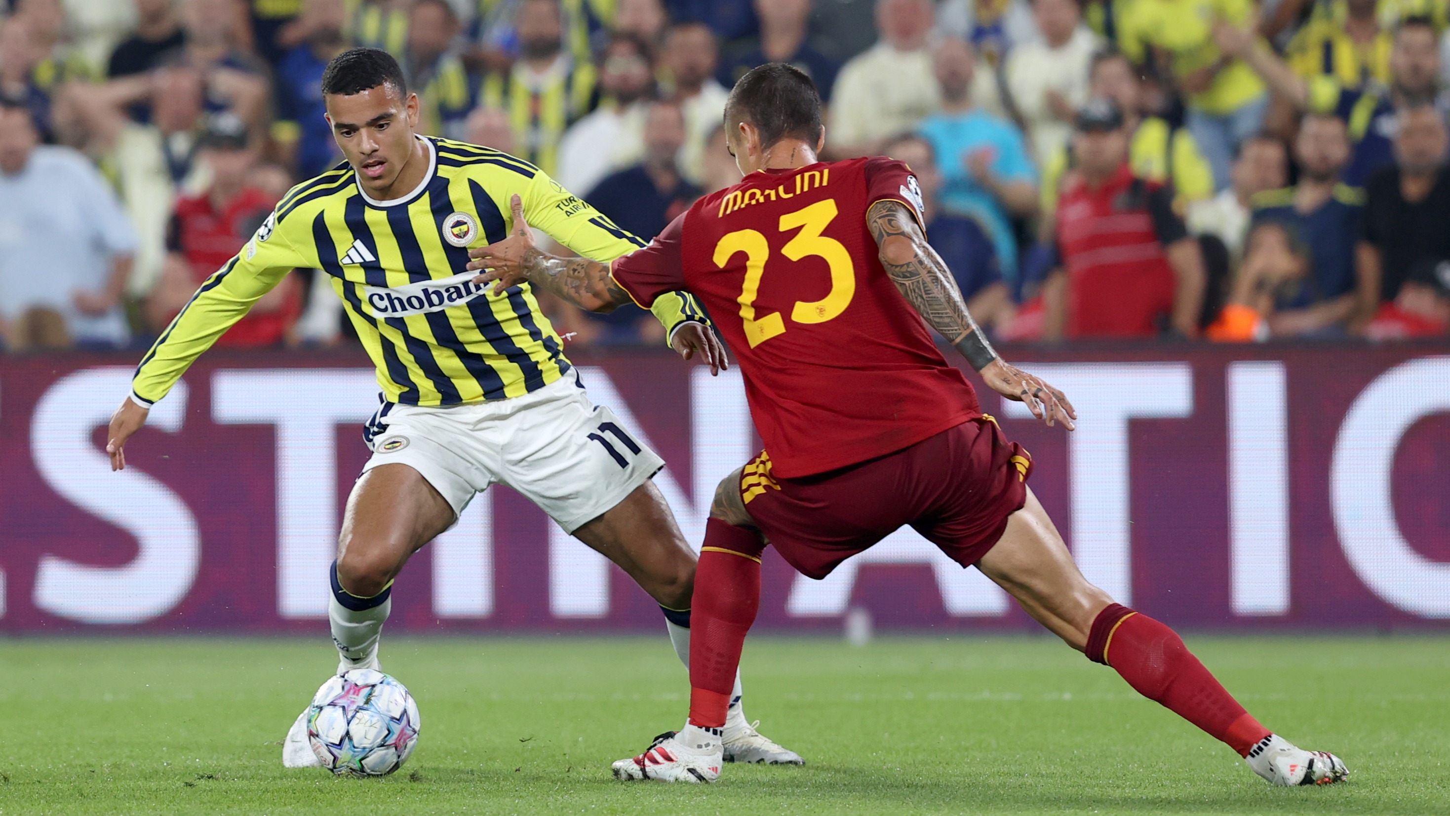 Fenerbahçe, Şampiyonlar Ligi'ne Roma beraberliğiyle başladı