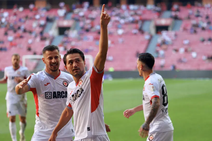 Cengiz Ünder şov yaptı, Çorum FK 6 gollü maçta Samsun'da farka koştu 1 Cengiz Ünder şov yaptı, Çorum FK 6 gollü maçta Samsun'da farka koştu 1