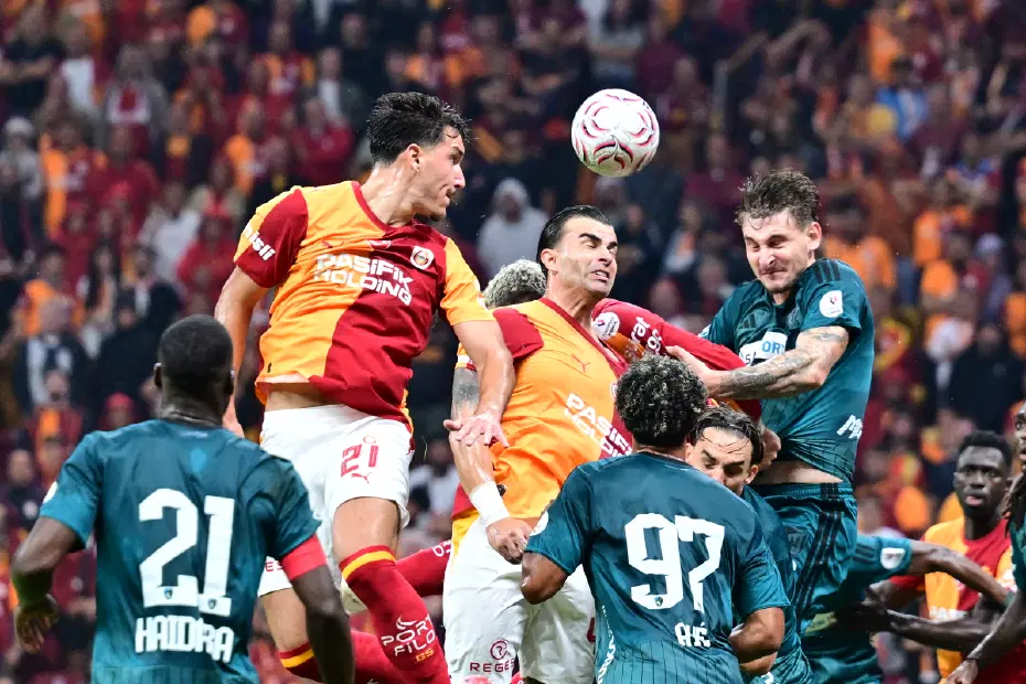 Galatasaray, Kocaelispor karşısında 3 puanı tek golle aldı