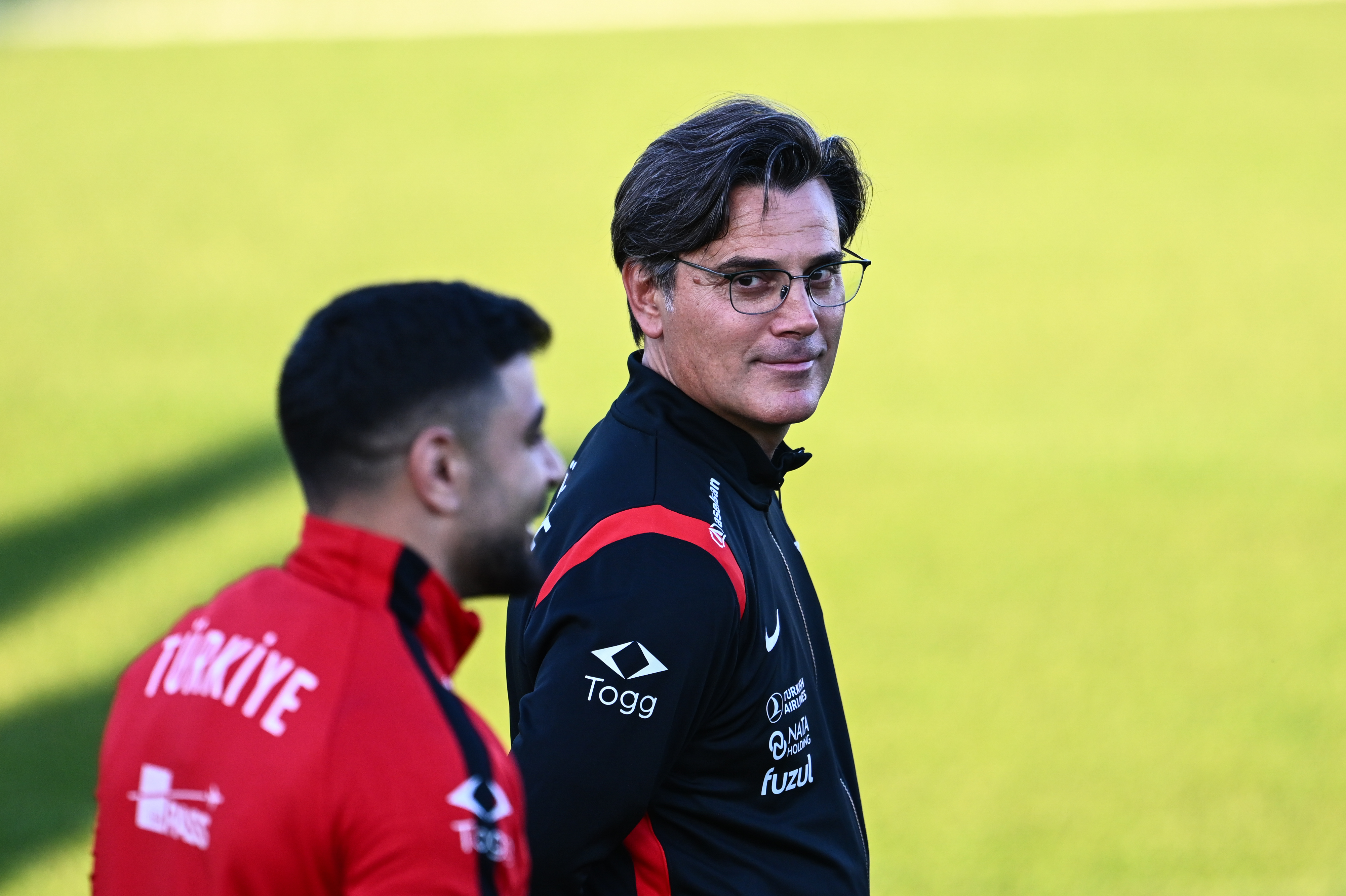 Vincenzo Montella'dan olay itiraf. "Farklı farklı teklifler gelmiştir"