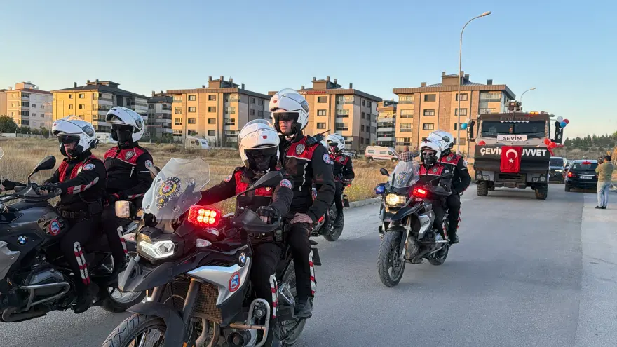 "BABAMIN ADININ YAZDIĞI TOMA'YI İSTEDİM" 2 "BABAMIN ADININ YAZDIĞI TOMA'YI İSTEDİM" 2