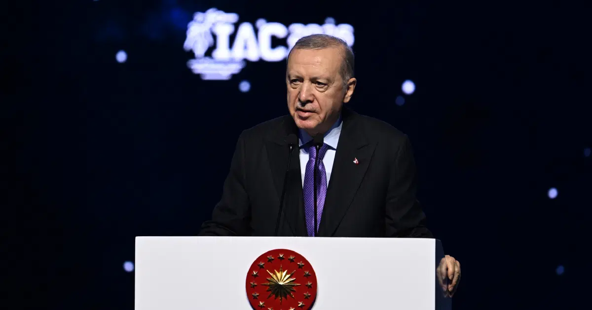 Cumhurbaşkanı Erdoğan: Türkiye uzay kongresine ilk kez ev sahibi