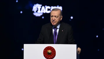 Cumhurbaşkanı Erdoğan: Türkiye uzay kongresine ilk kez ev sahibi