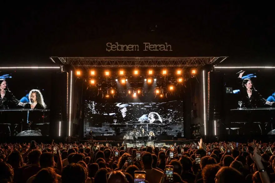 Şebnem Ferah Antalya