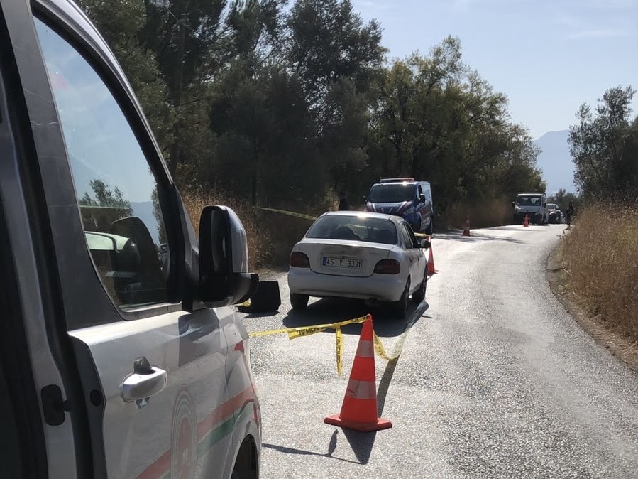 İzmir'de bir kişi otomobilinde ölü bulundu