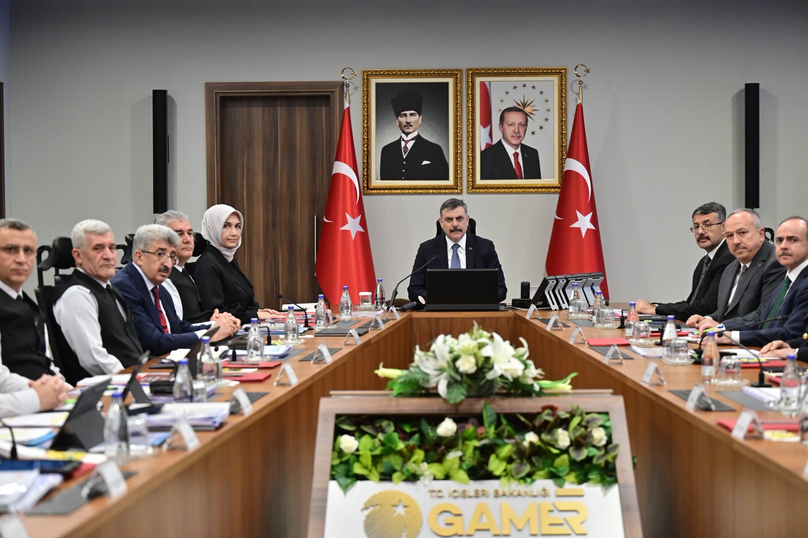 "Şefkat Kalkanı" projesinin ayrıntıları belli oldu. Okul güvenliği için aileye eğitim