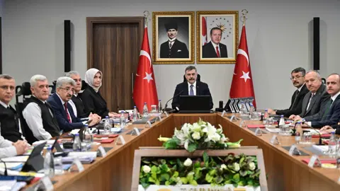 Bakan Çiftçi'den okul güvenliği talimatı. "Çocuklardan yarım saat önce görev