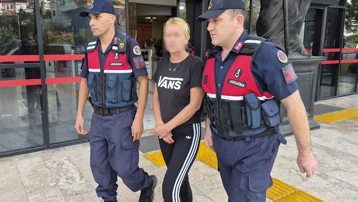 Alanya'da otelde düşerek ölen Polonyalı turistin eşi tutuklandı