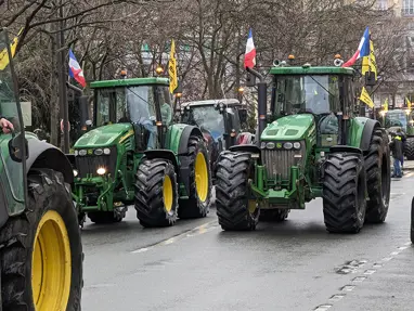 Fransa&#x27;da çiftçi eylemleri ülkenin güneyinde yayıldı 