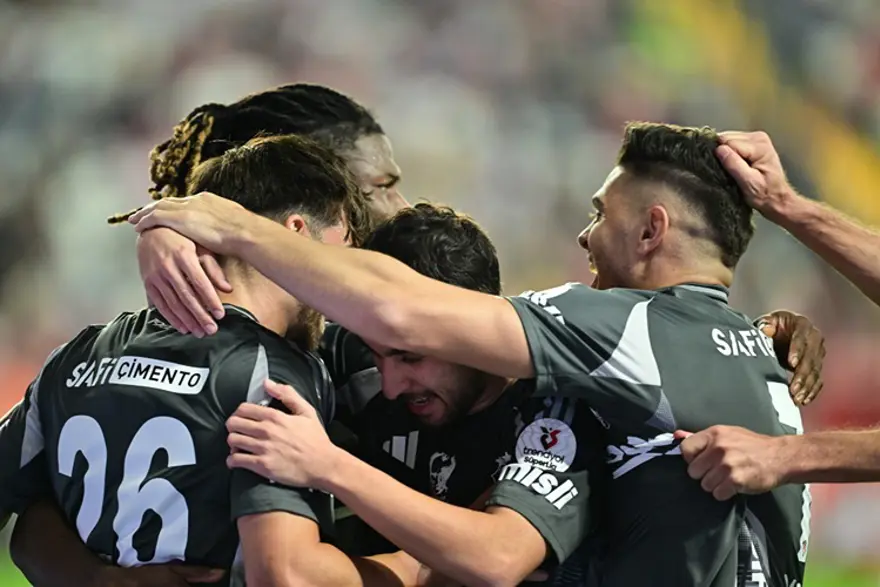 BEŞİKTAŞ 24 PUANLA 6. SIRADA 3