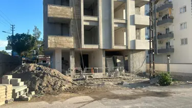 İnşaat işçisi 4. kattan düşerek öldü