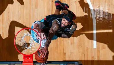 Toronto Raptors, Charlotte Hornets'ı son saniyelerde geçti