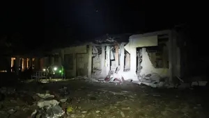 Myanmar&#x27;da cunta hastaneyi bombaladı, 31 kişi öldü