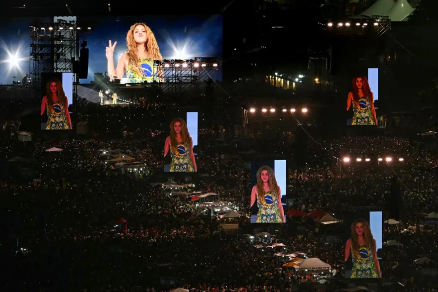 Brezilya'da Shakira fırtınası. Latin popun yıldızından dev konser 3