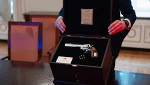 Erdoğan liderlere hediye etti, Gümüşhane'de üretilen silah dünyanın gündeminde: Gümüşay 357 Magnum Erdoğan liderlere hediye etti, Gümüşhane'de üretilen silah dünyanın gündeminde: Gümüşay 357 Magnum