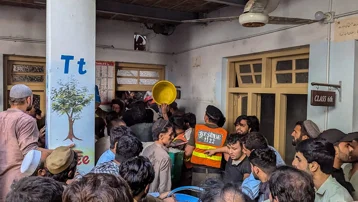 Pakistan'da okulun çatısı çöktü. 17 öğrenci, 1 öğretmen hayatını kaybetti