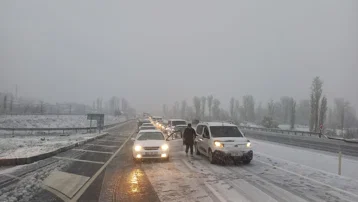 Afyonkarahisar'da iki ilçede eğitime kar engeli