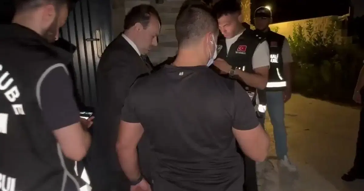 Alihan Kuriş'in gözaltına alındığı an