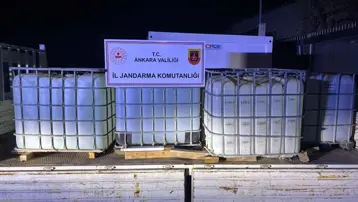 Ankara&#x27;da sahte gıda takviyeleri ve tonlarca etil alkol ele geçirildi