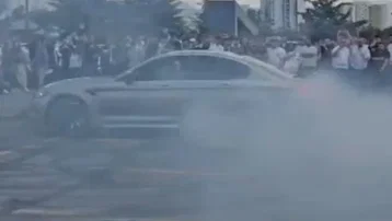 Araçlarıyla drift atan 11 sürücüye ev hapsi