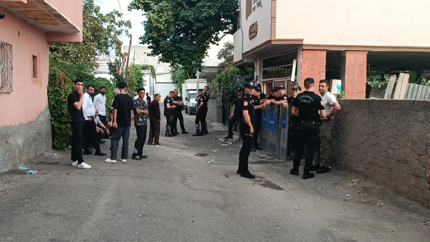 Batman’da korkunç olay. Anne çöp konteynerinde ölü bulundu, oğlu polise teslim oldu 