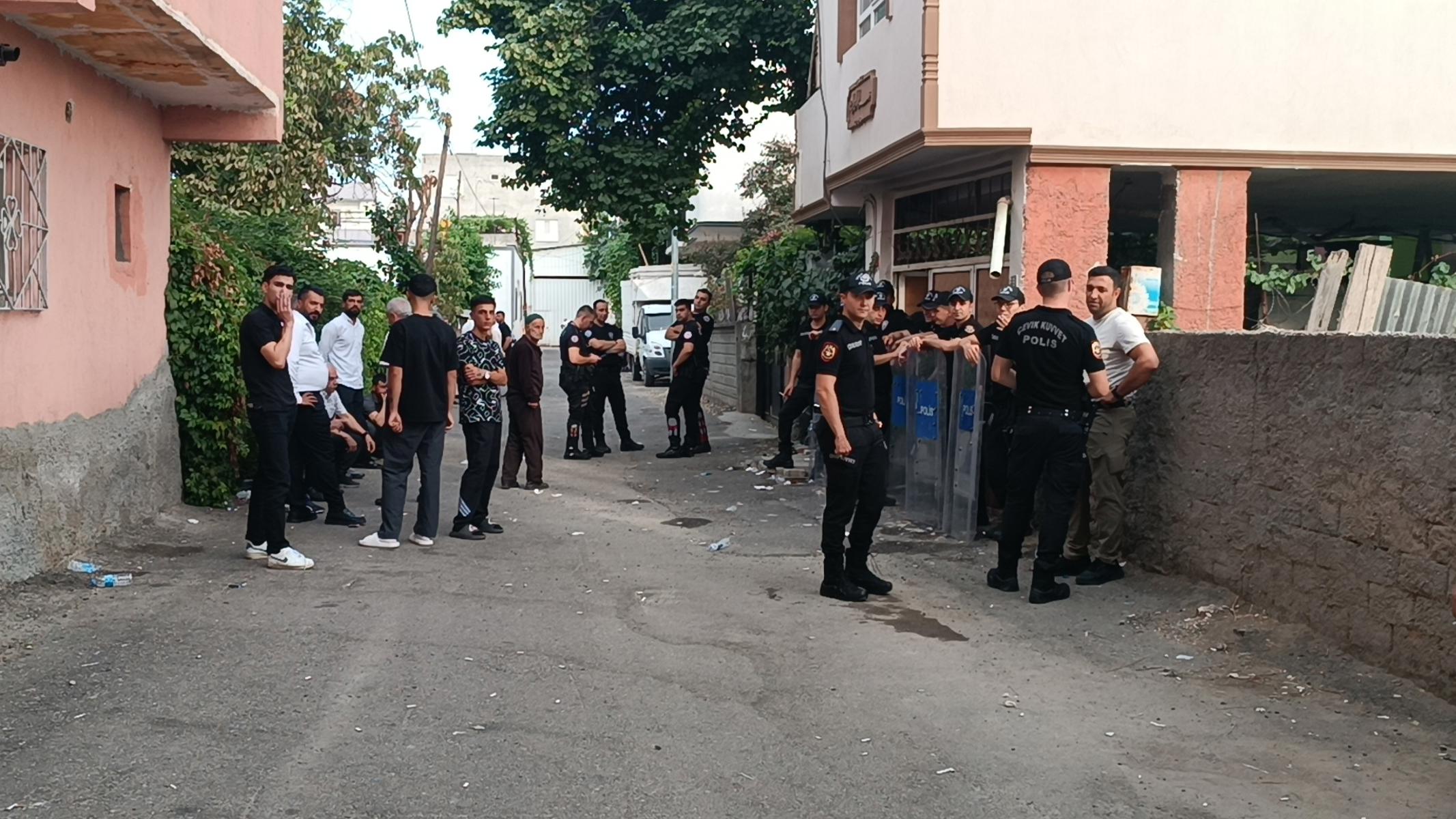 Batman’da korkunç olay. Anne çöp konteynerinde ölü bulundu, oğlu polise teslim oldu