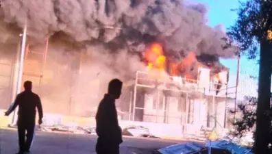 Antalya'da işletme deposunda yangın