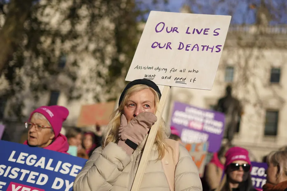 Hollanda mahkemesi, ötanazi kısıtlamalarının yasal olduğuna karar verdi