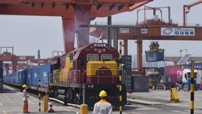 Çin’de tren kazası: 11 ölü