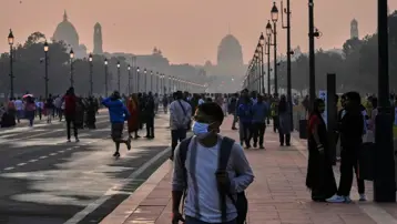Hindistan'da hava kirliliği kötüleşti, duruşmalar bile çevrim içi oldu