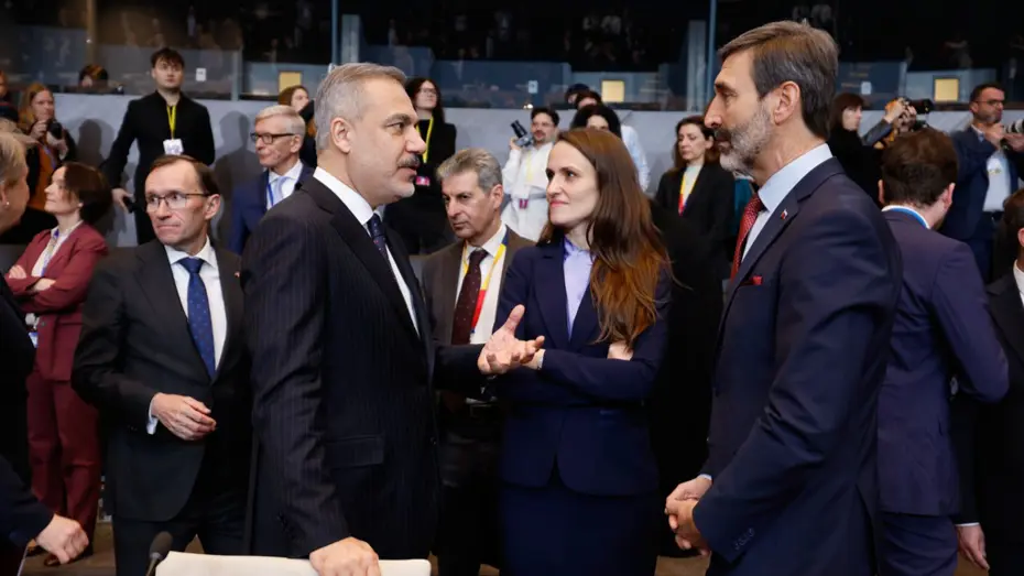 Karadeniz'deki gemi saldırıları NATO toplantısının gündeminde