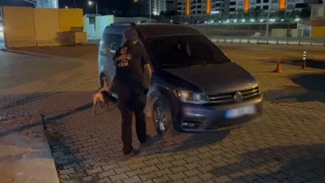 Araç stepnesine gizlenen 6 kilo 550 gram uyuşturucu madde ele geçirildi