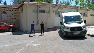 Aracında pompalı tüfekle vurulmuştu. 20 yaşındaki Arda hayatını kaybetti