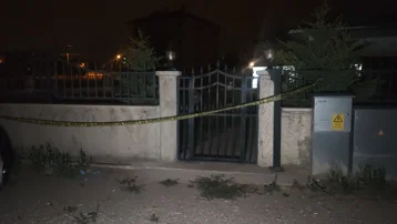 Villada cinayet! Masada otururken başından vurdu