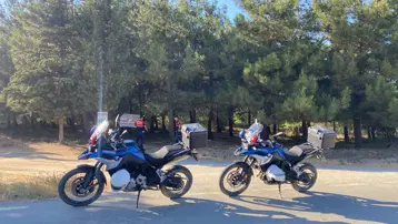 Boş arazide arkadaşının cansız bedenini buldu
