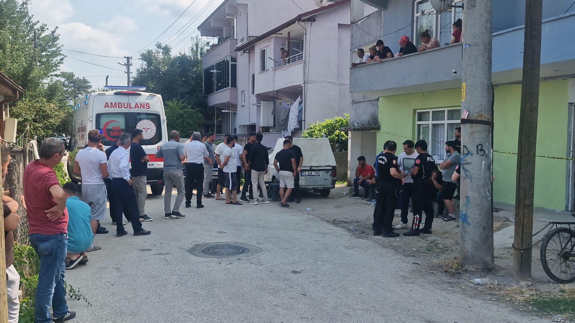 İnşaat işçisi kazara arkadaşını silahla öldürdü