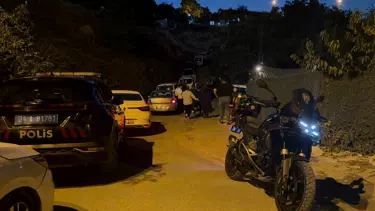 Arnavutköy'de aile katliamı. Diğer çocuk kanepenin arkasına saklanarak kurtuldu