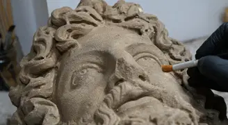 Şifanın antik sembolü Aspendos'ta