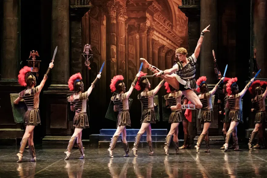 FESTİVAL, "SPARTACUS" BALESİYLE SONA ERECEK 2