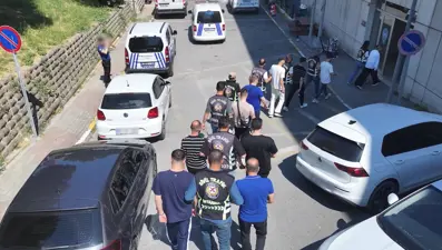 Trafikte konvoy yapan 10 sürücüye 230 bin lira para cezası
