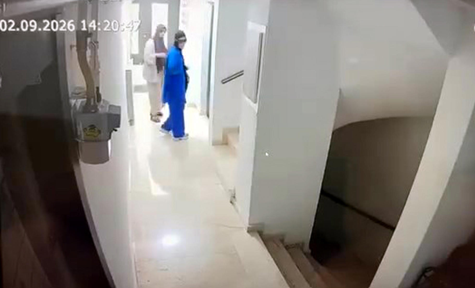 20 dakikada 1 milyon liralık ziynet eşyası çaldılar