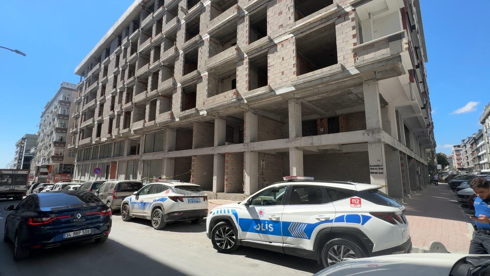 Avcılar'da bir inşaatta erkek cesedi bulundu